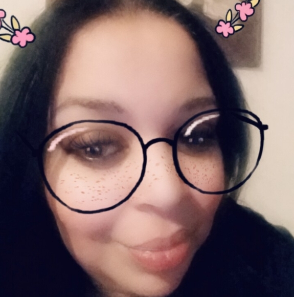 Meet your Posher, Malina - Picture 1 of 1